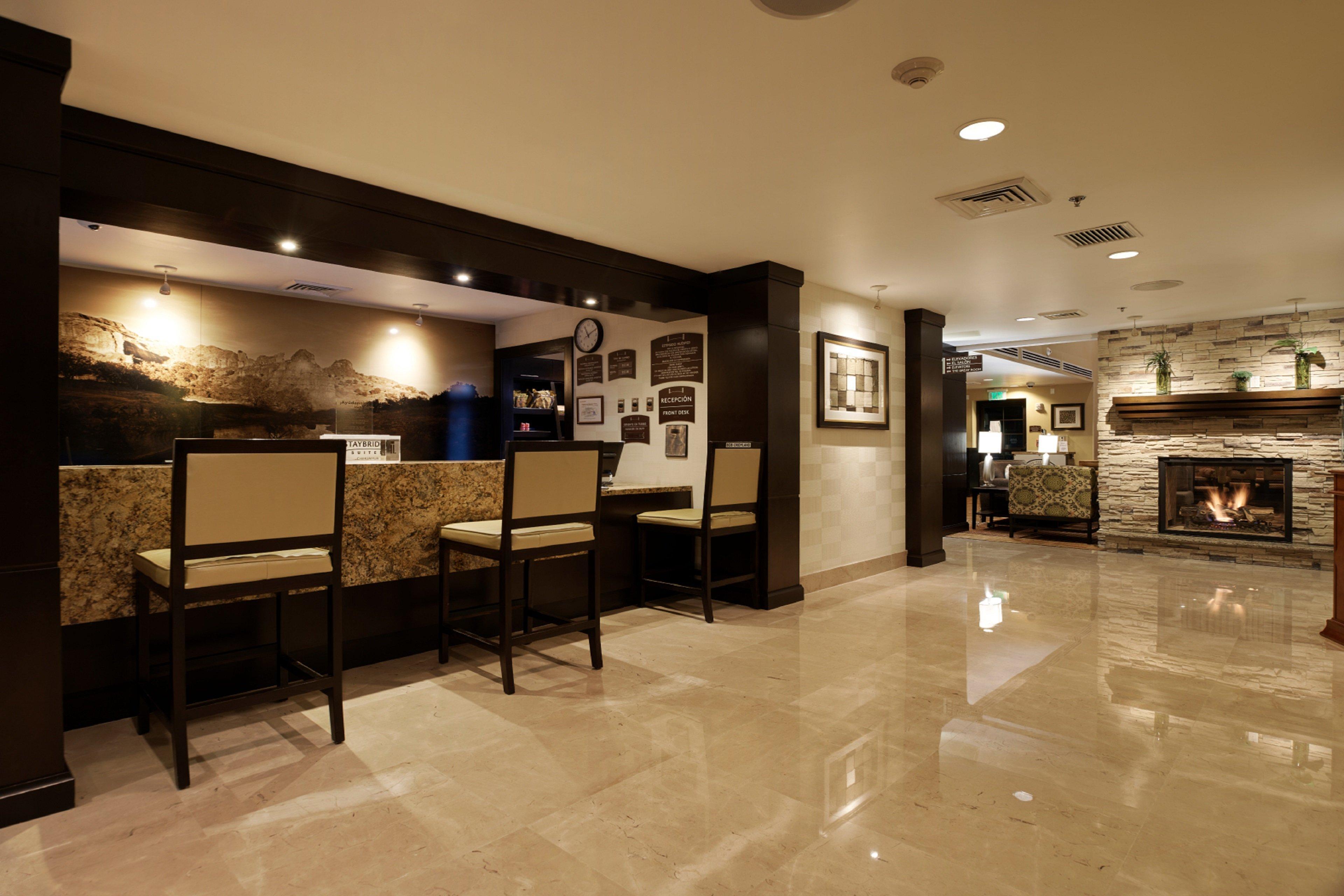 Staybridge Suites Chihuahua, An Ihg Hotel Exteriör bild